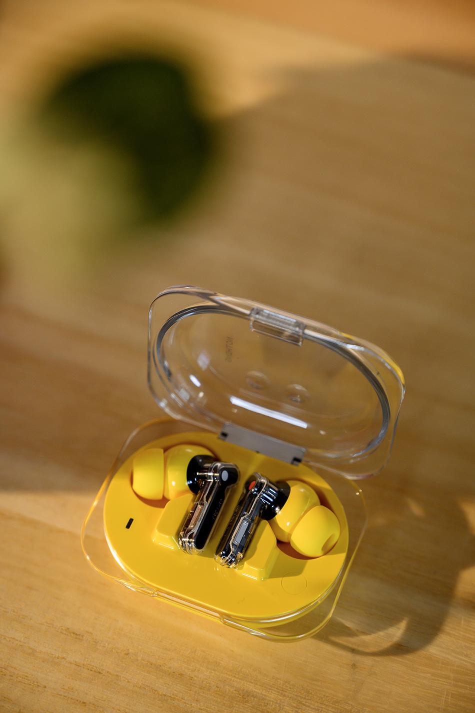 又有新耳机了，Nothing Ear (3a)，以为只是透明设计加了新配色，体验