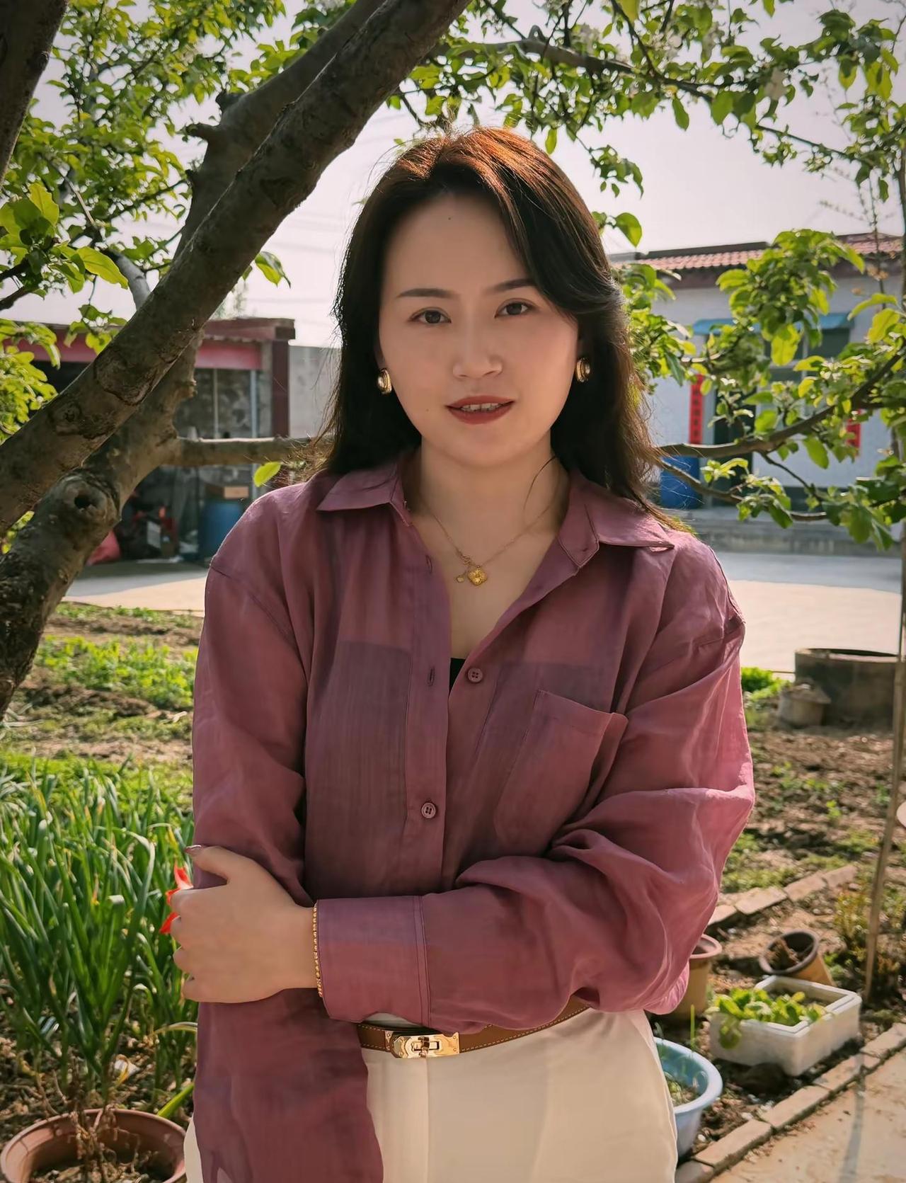 我偶尔打扮一下，让你看一下我高帧率的时候，你知道我好看的时候什么样子就可以了，你
