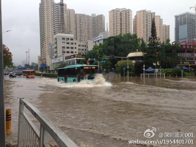 事故车和泡水车哪个更严重汽场全开 选购二手车，很多人纠结事故车与泡水车哪个风险更