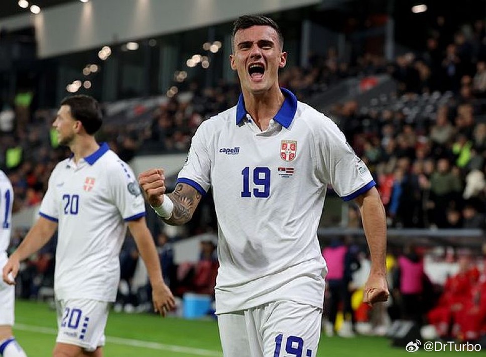 亚历山大-斯坦科维奇：我的未来？这不由我决定 大家都知道我的合同情况和回购条款 