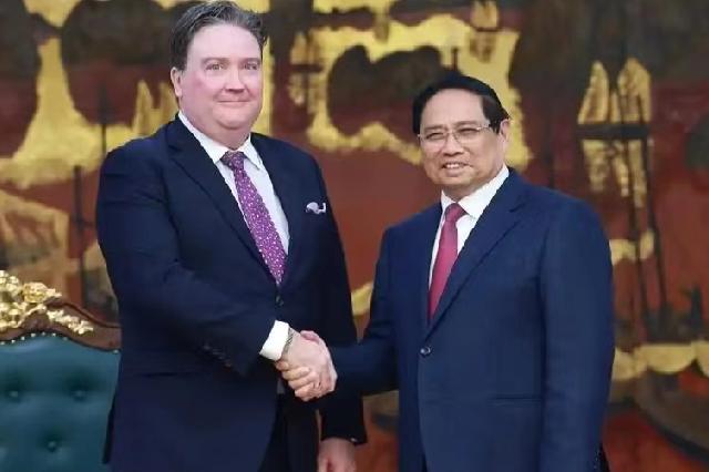 越南对美贸易顺差超中国，特朗普坐不住了，要换强硬大使！

1月15日，新加坡《海