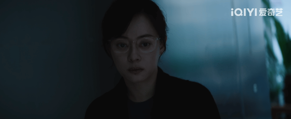 表面爱她护她背后谋害她妈 谁能想到“救赎”的背后是万劫不复？罗梁口口声声说爱颜聆