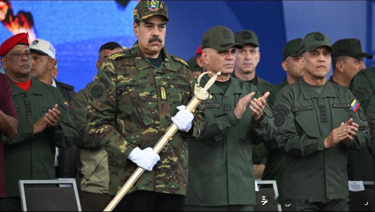 马杜罗表示，做好准备，抵御任何威胁或帝国主义侵略！特朗普表示，愿意对话!
11月