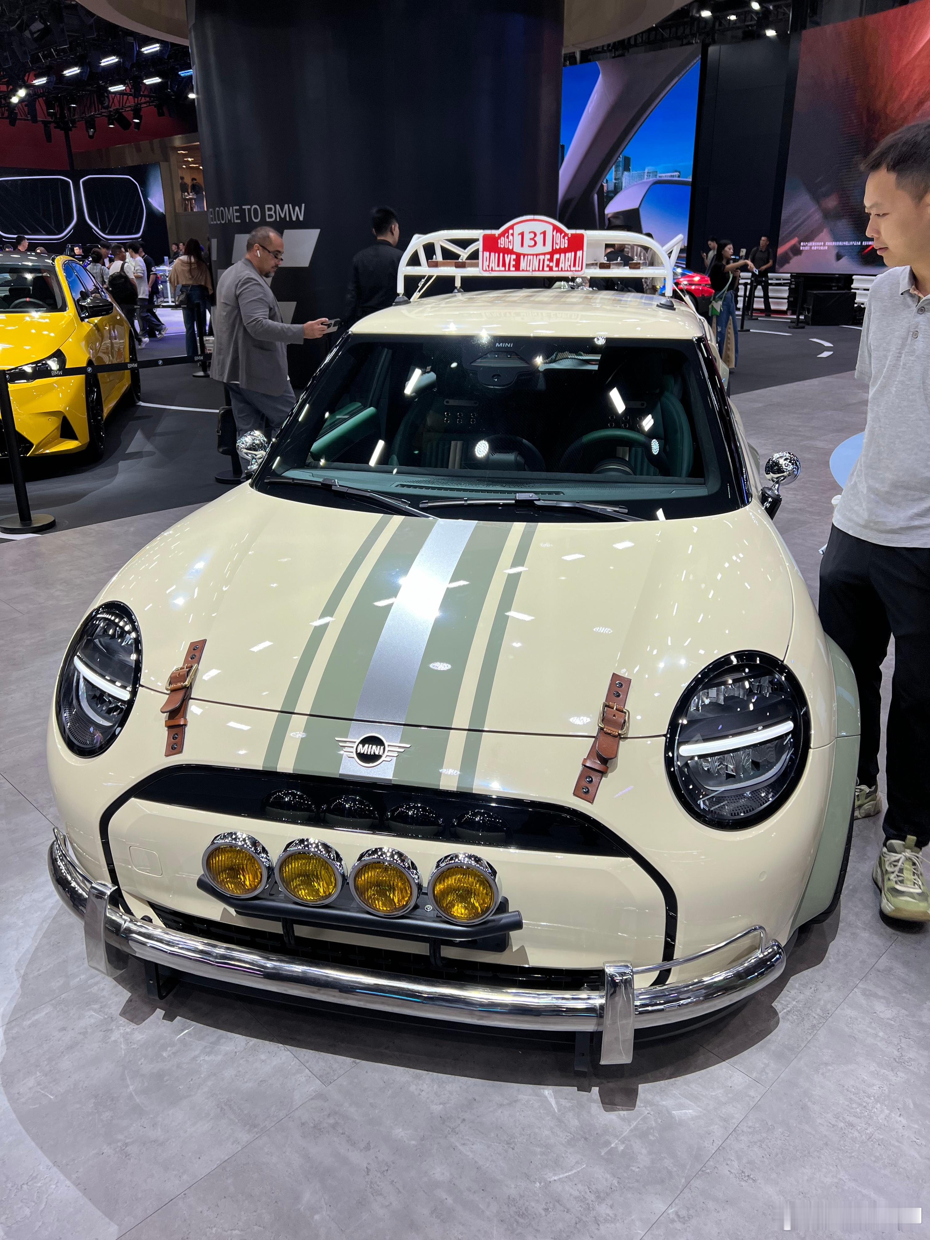 这种MINI，应该女性都会喜欢的吧。 