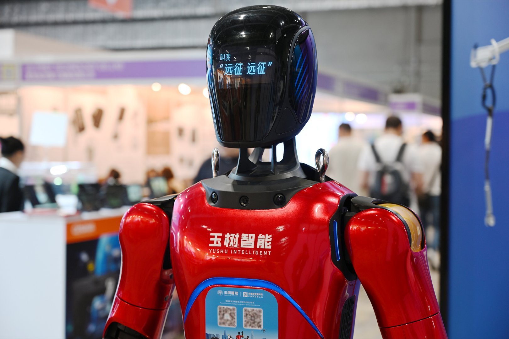今年在香港举办的ctis 展人气也是挺高的，各家都推出了不同种类的机器人。在玉树