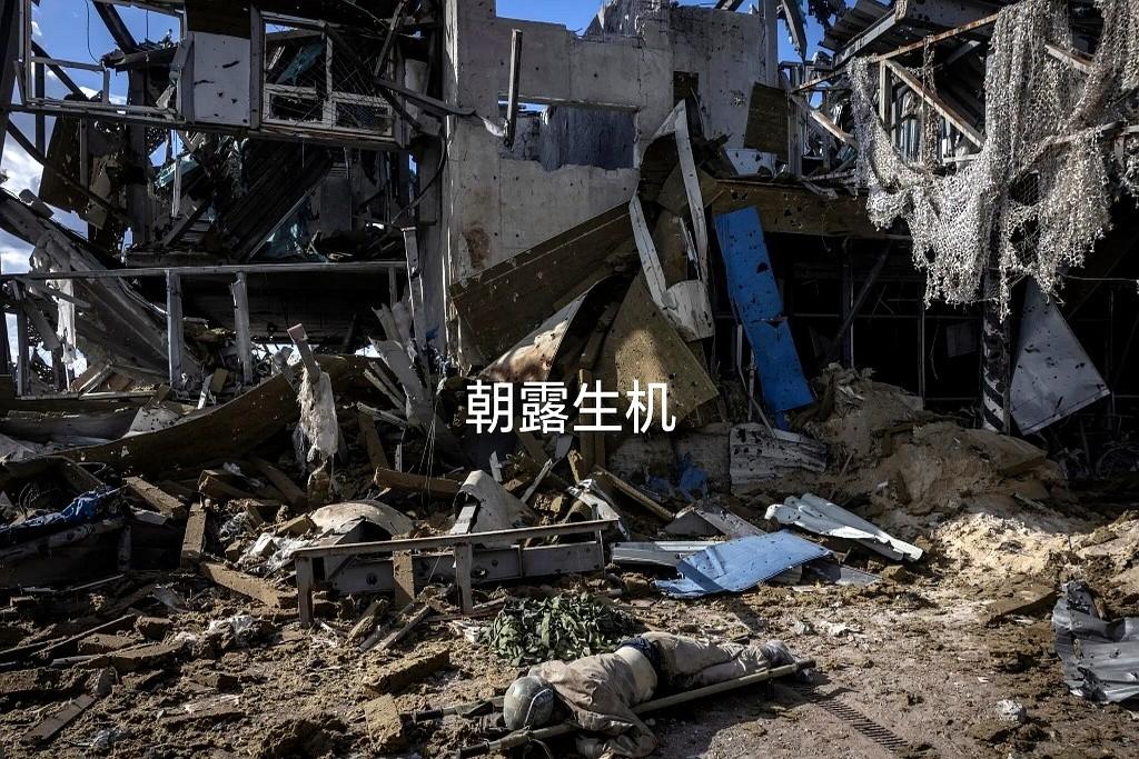 停了？没停。扯淡！

俄国人嘴上说不谈，手里炮火没停过。顿巴斯八成地盘攥手里了，
