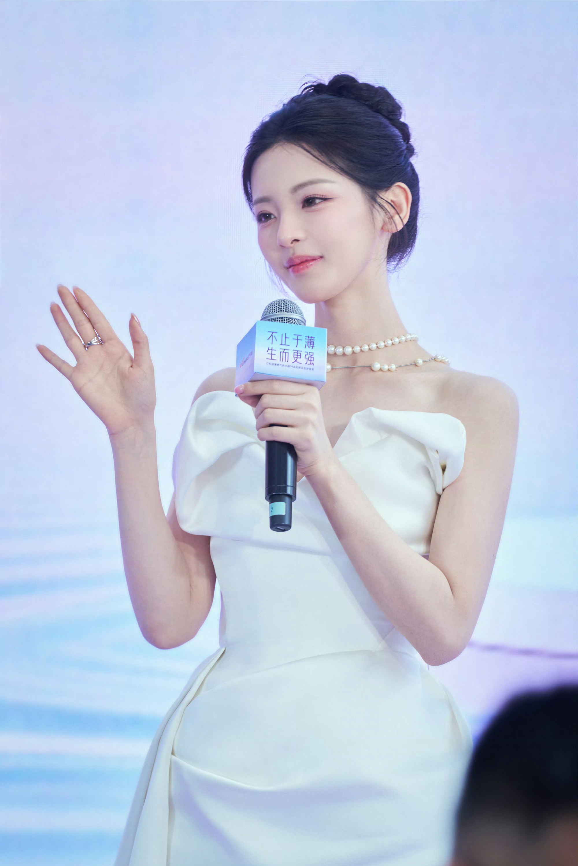 杨超越是甜妹