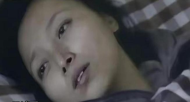 浙江杭州，女子和丈夫找老板讨薪没要到钱，反被公司叫来的人打成重伤。老板还叫嚣要花