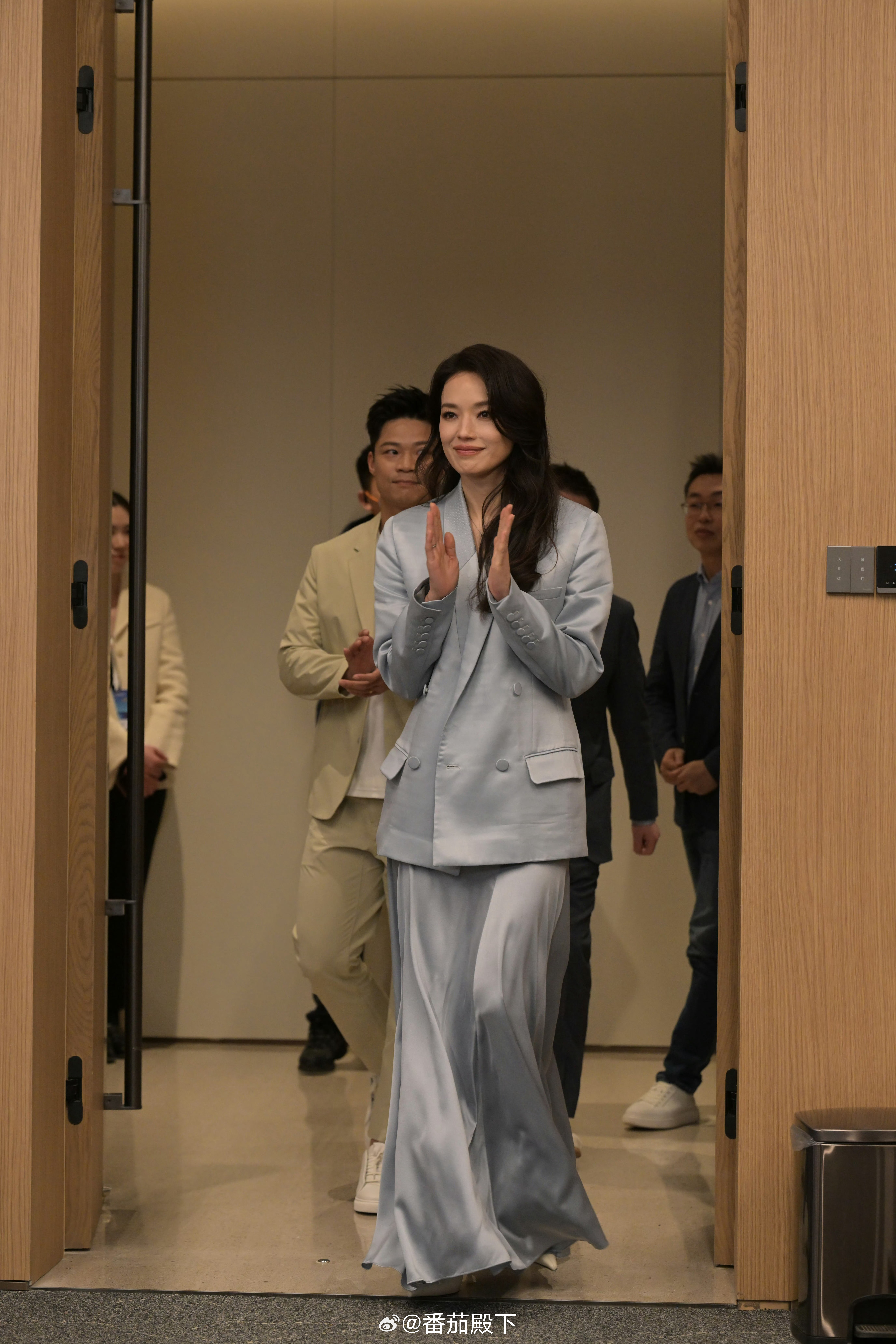 舒淇49岁还能美成这样……