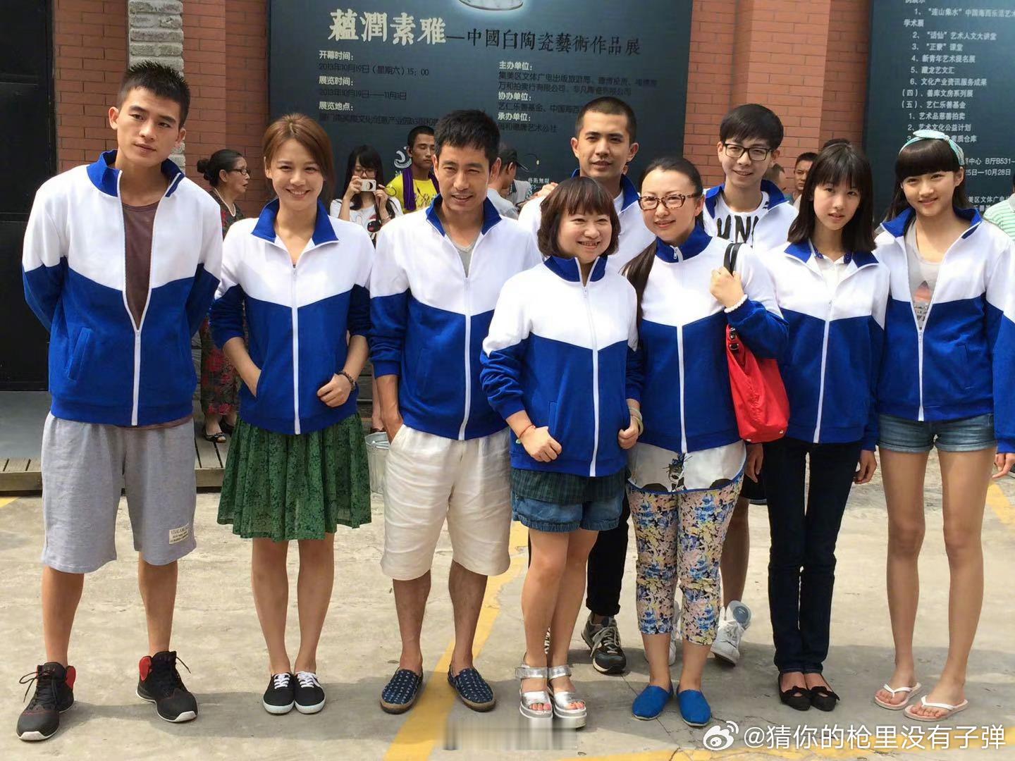  时光匆匆，他们的同框只留在了饶雪漫的微博。 ​​​