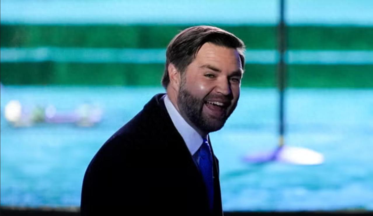 【特朗普椭圆办公室 “鞋码笑话” 曝光！万斯披露不光彩轶事，暗指政客隐私】
美国