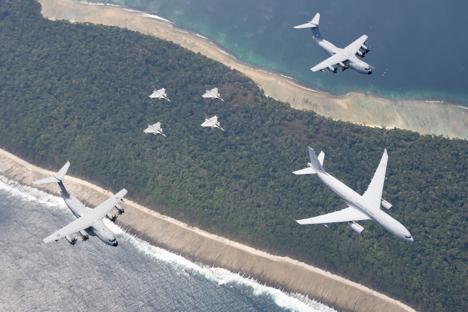 2026年9月22日，法国空天军“飞马座 26”任务，在印尼的哈利姆·佩尔达纳库