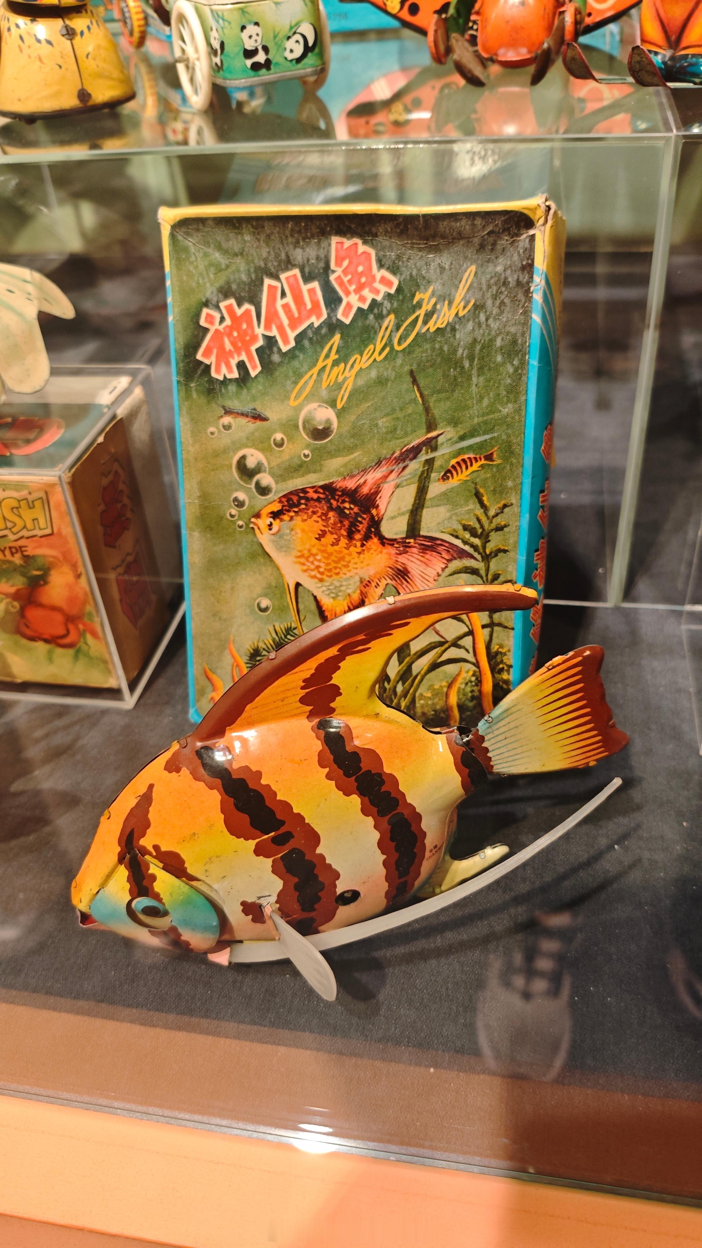 下雨天来中国近现代新闻出版博物馆特展 上海近现代儿童玩具中的科普来看看近百年天朝