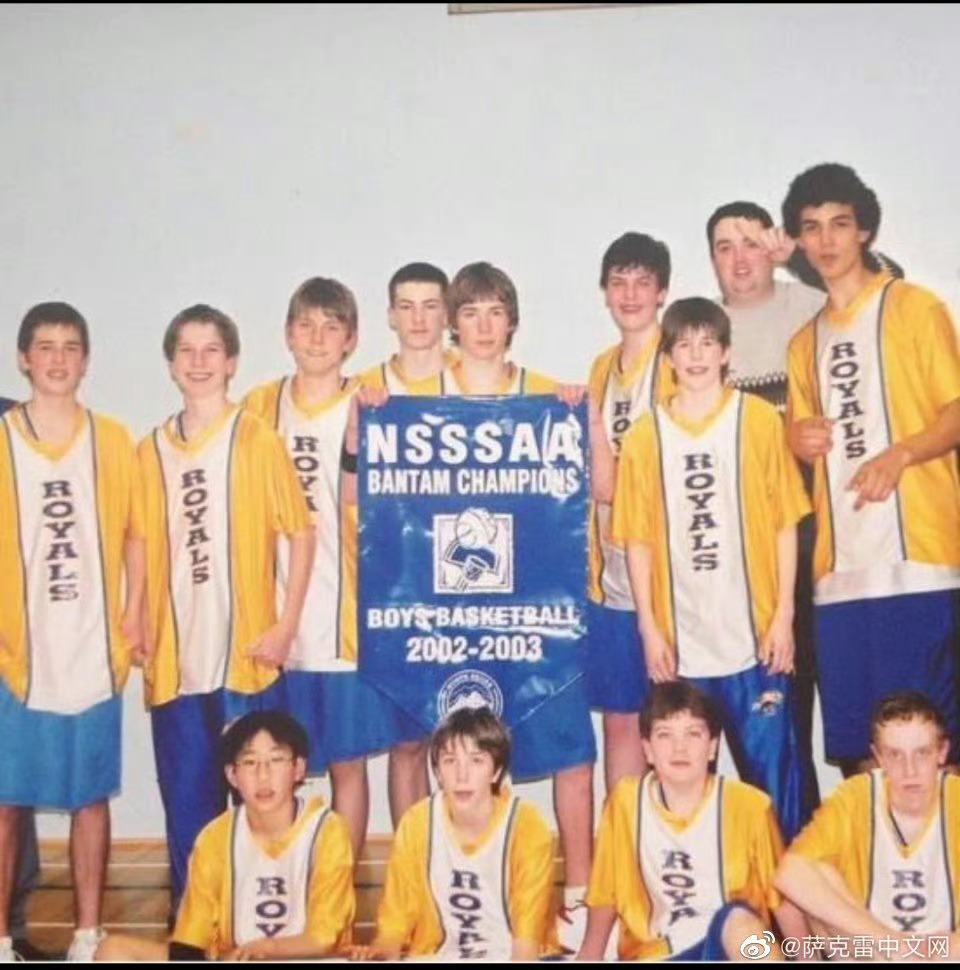 NBA总决赛在即，但也别忘了今天也是这位NBA超级巨星的生日！他，高中时期就初露