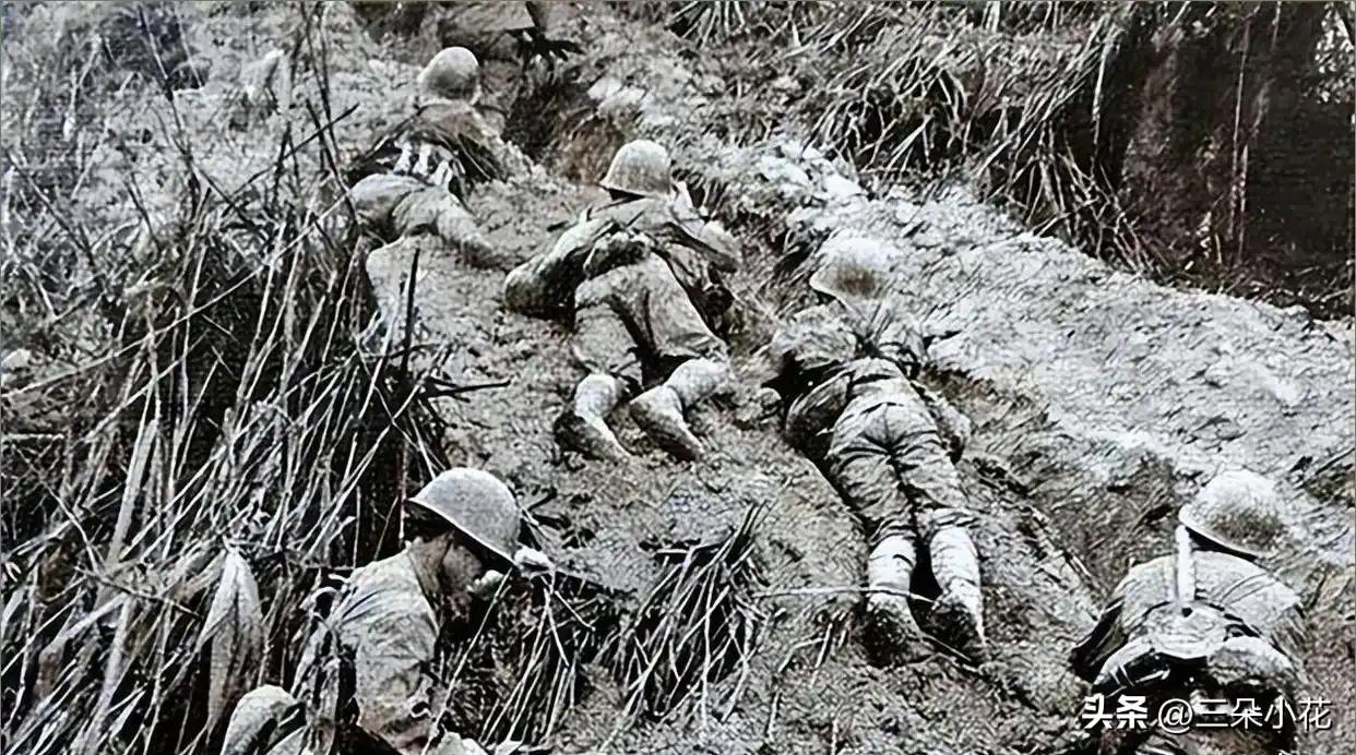 1979年越军唯一一次打进中国，600精锐深入4公里，一个25岁士兵用身体堵住枪