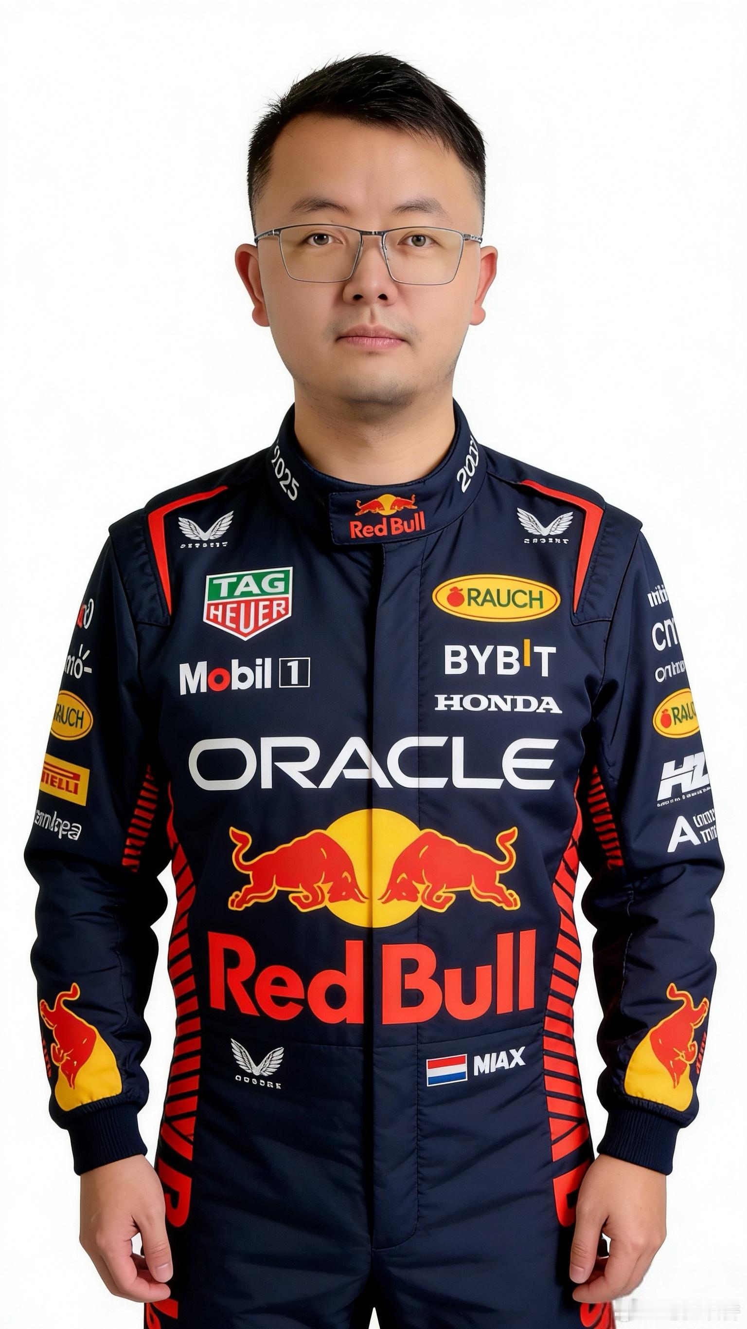 不得不说，红牛这套衣服是真好看