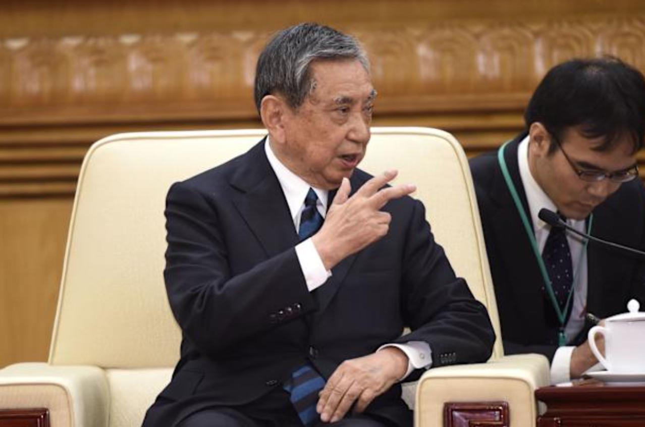 ·铝供应链断裂，高市寻求对话，为了访华，派八旬老将来中国探路

最近有个事儿挺引