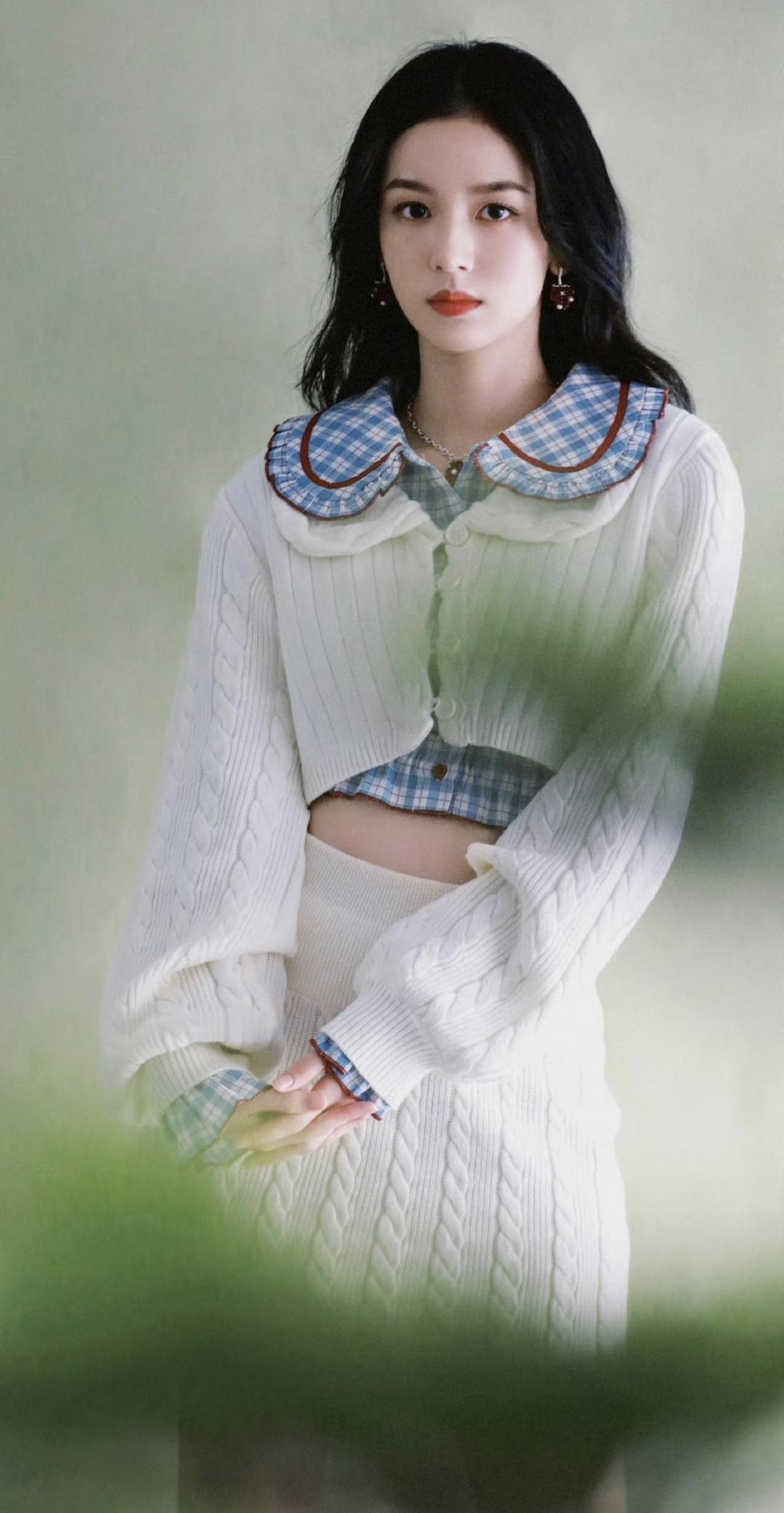 困难是成长的阶梯，勇敢攀登，终会到达顶峰。