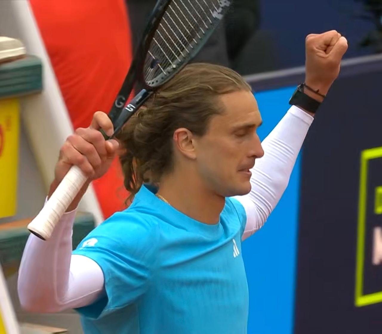 兹维列夫ATP500慕尼黑站首轮艰难获胜
       北京时间2026年4月1