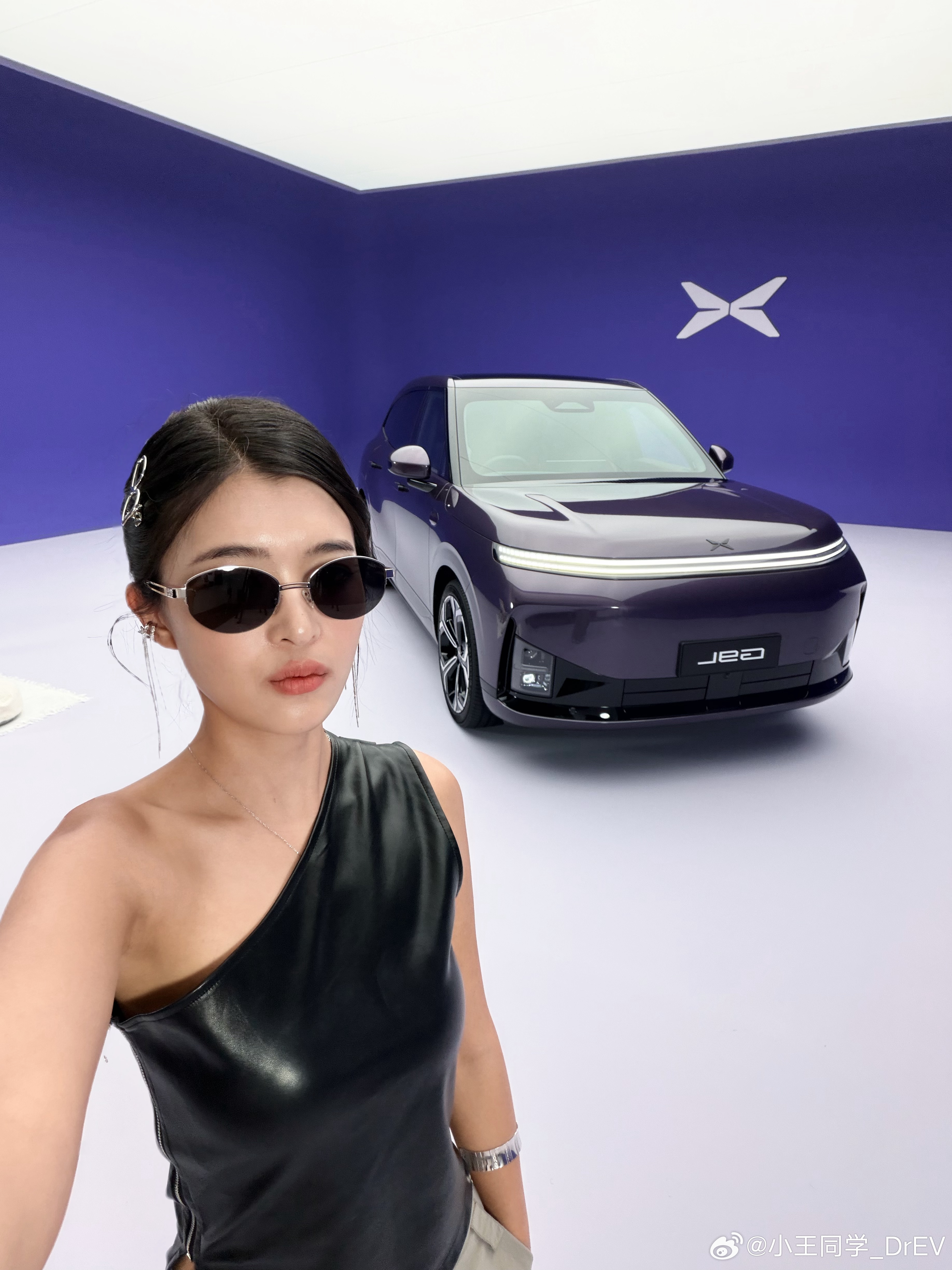小鹏G9L今天开始预售，预售价25.98 万。第二代VLA将迎来首次模型大升级，