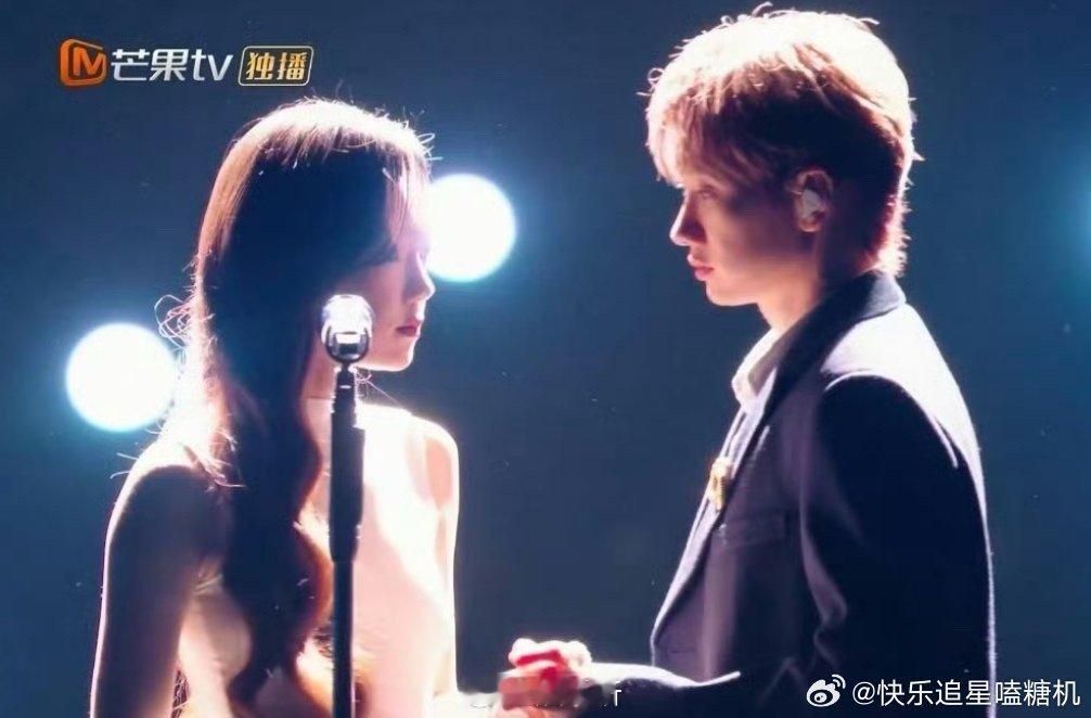 去年是猜今年是猜不透声生不息 汪苏泷希林娜依·高的舞台反差感拉满，去年一首猜满是