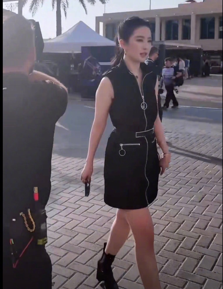 刘亦菲瘦了有没有觉得，刘亦菲瘦成了张柏芝的感觉 