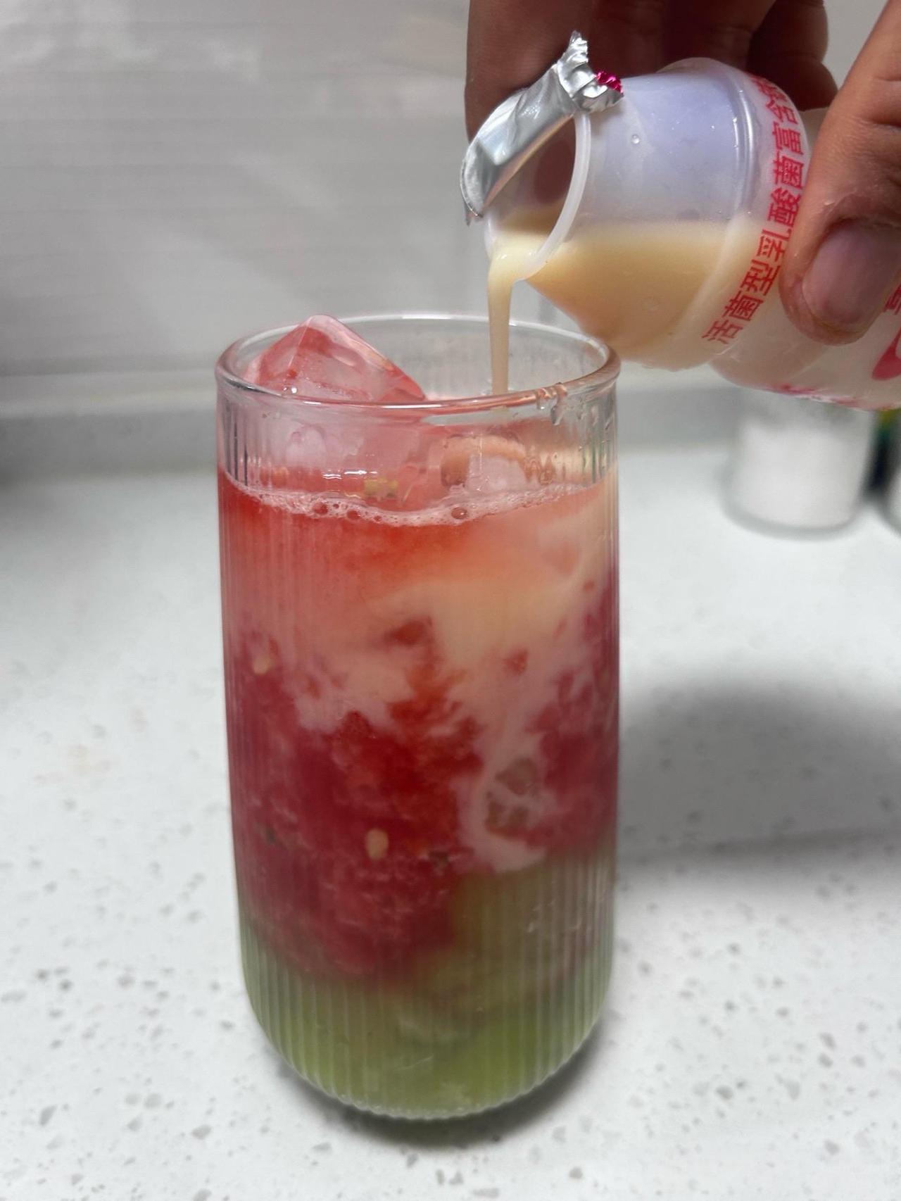 这杯西瓜太适合夏天了