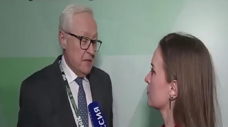 俄罗斯副外长谢尔盖．里亚布科夫继续威胁美国外交机构，将对基辅发动打击。
"已决定