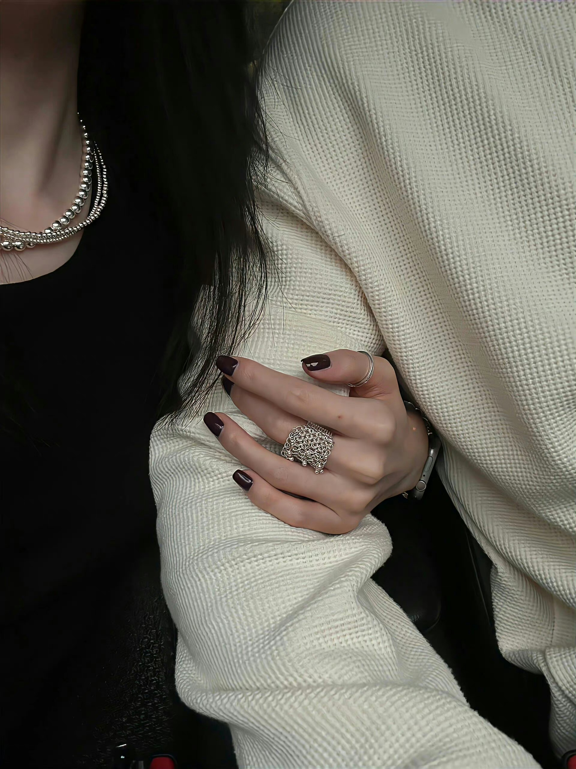 “可以晚婚，但你要嫁的人，必须有事业心，心中有担当，要会挣钱，要会疼你，因为最后