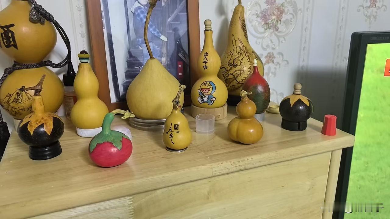 给留学生上课，聊到养老金，才发现最让人羡慕的是咱国内这批退休老人

那天我给留学