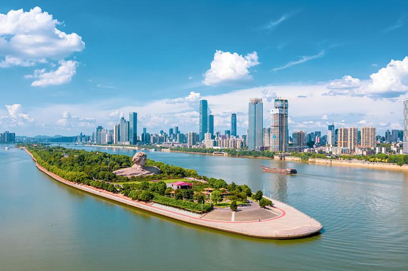 五一可以来长沙玩，这个五天四晚的特种兵攻略已经备好，供大家参考~
第一天：抵达长