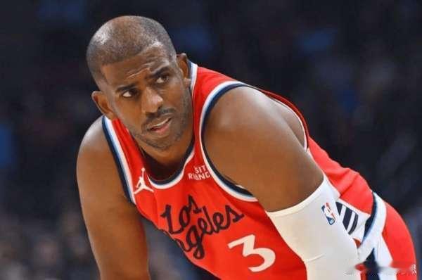 美媒：保罗经常带领替补击败首发，这使快船与保罗关系紧张今日，美媒LegionHo