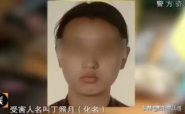 安徽广德，28岁女子和8岁女儿晚上在二楼睡觉，却突然听到一楼有动静，女子起床去查