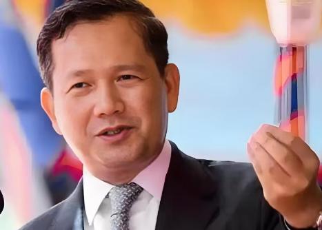 洪玛奈真是一把好牌打稀烂，本来国王的位置触手可及，结果因为外交原因将自己陷入两难