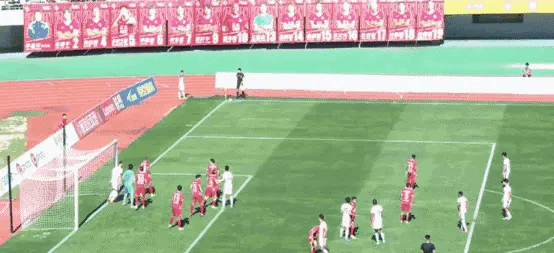 吉林德比以2:2平局结束，与我赛前猜测的一样！
上半场双方各通过一个角球得分，比