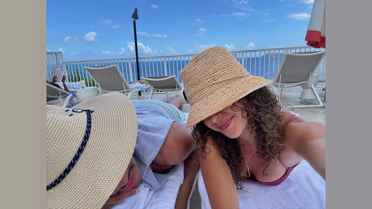 NBA球员闲的啊，全在晒女朋友或者老婆，大家来看看谁的最美？
图一：小哈珀和他的