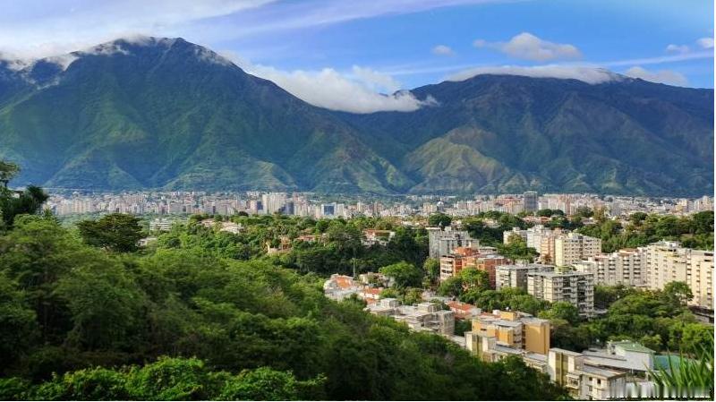 [美国CIA计划在委内瑞拉建立常驻美军基地]
CNN周二报道称，美国中央情报局（