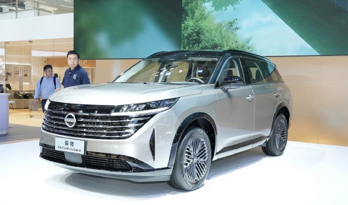 电动车市场卷的结果是油车也便宜了，日产探路，6座中大型SUV，起售价才21.28