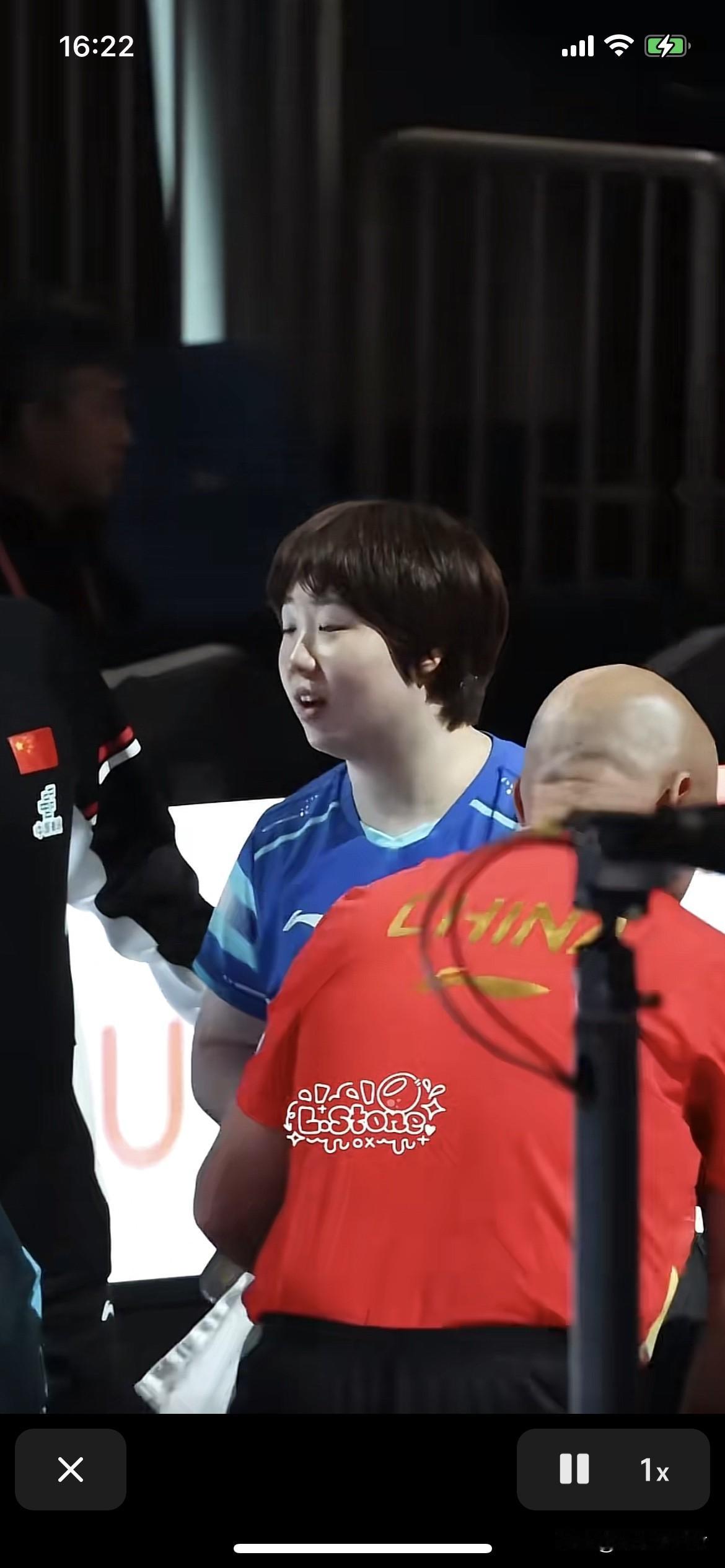 夸夸肖战指导
肖战指导是混双教练。他非常优秀。
他培养了莎头组合。
她又培养了栋