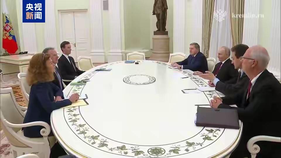 无意开战，但有准备
      俄美会谈落幕，普京称，俄罗斯无法接受欧洲试图对美