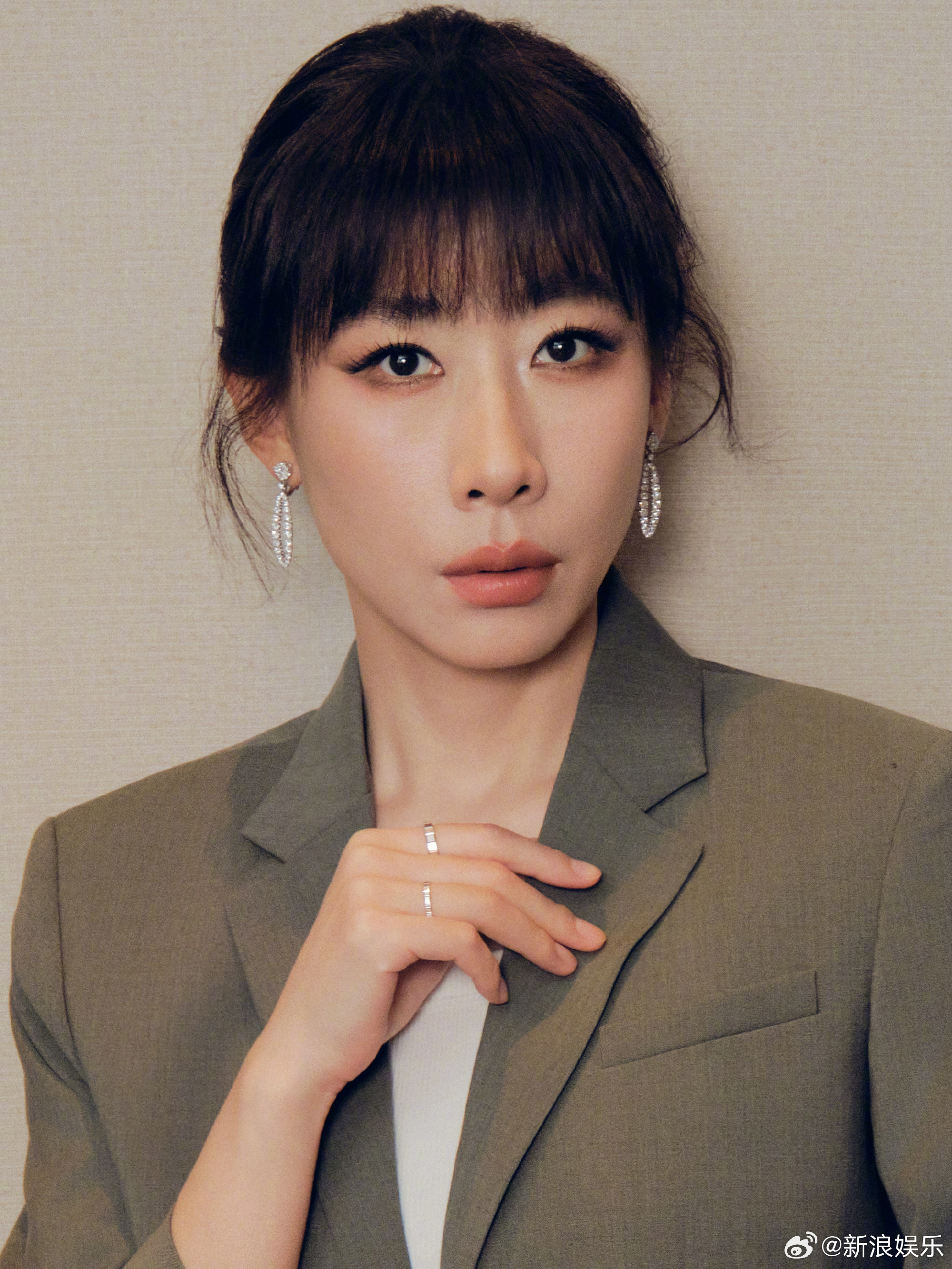 任素汐拒绝用女性对比拉踩 任素汐拒绝用女性对比拉踩：“希望大家可以不要用表扬一个