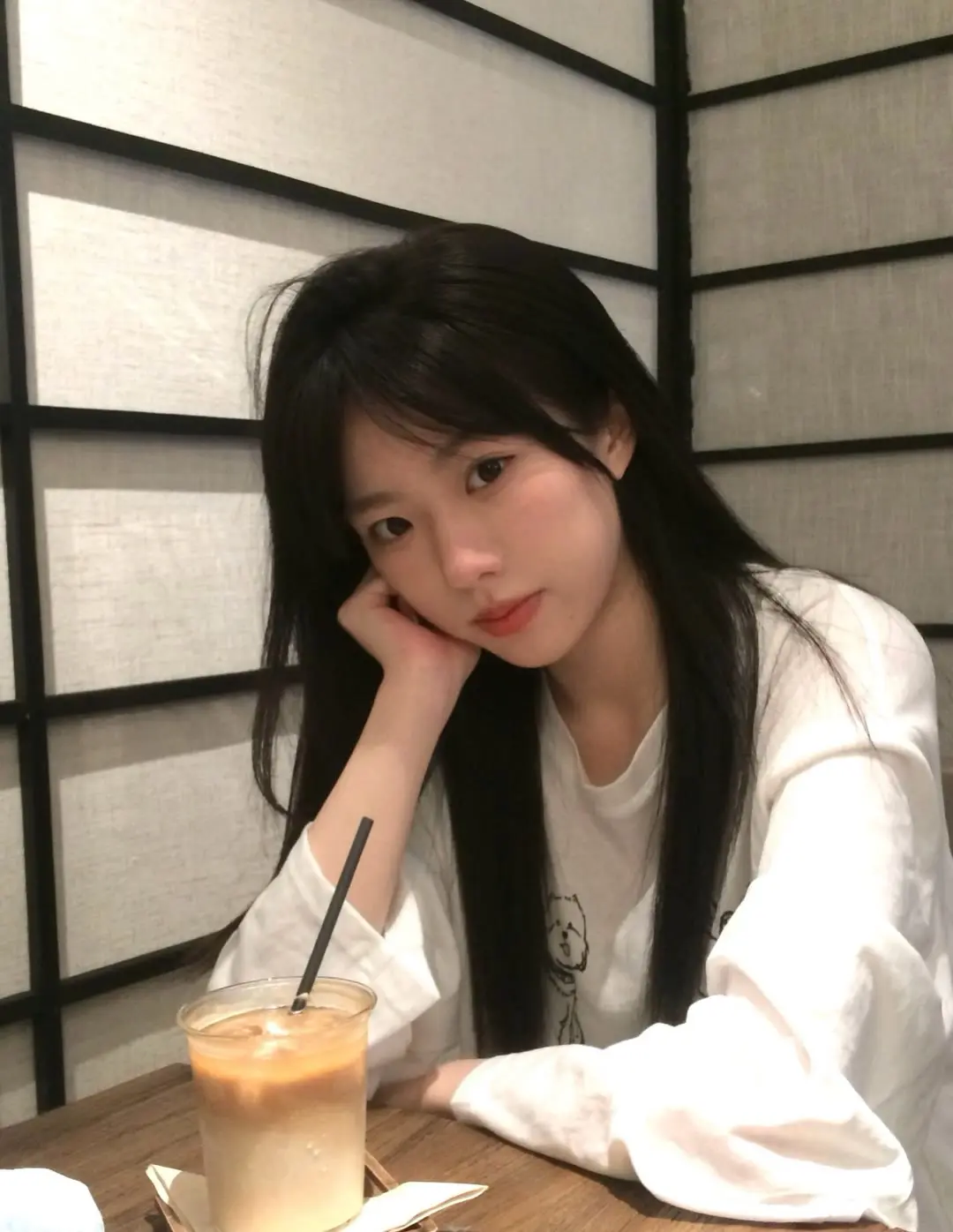 最后一页祝我们都幸福 少女感 氛围感 分享照片 清纯美女