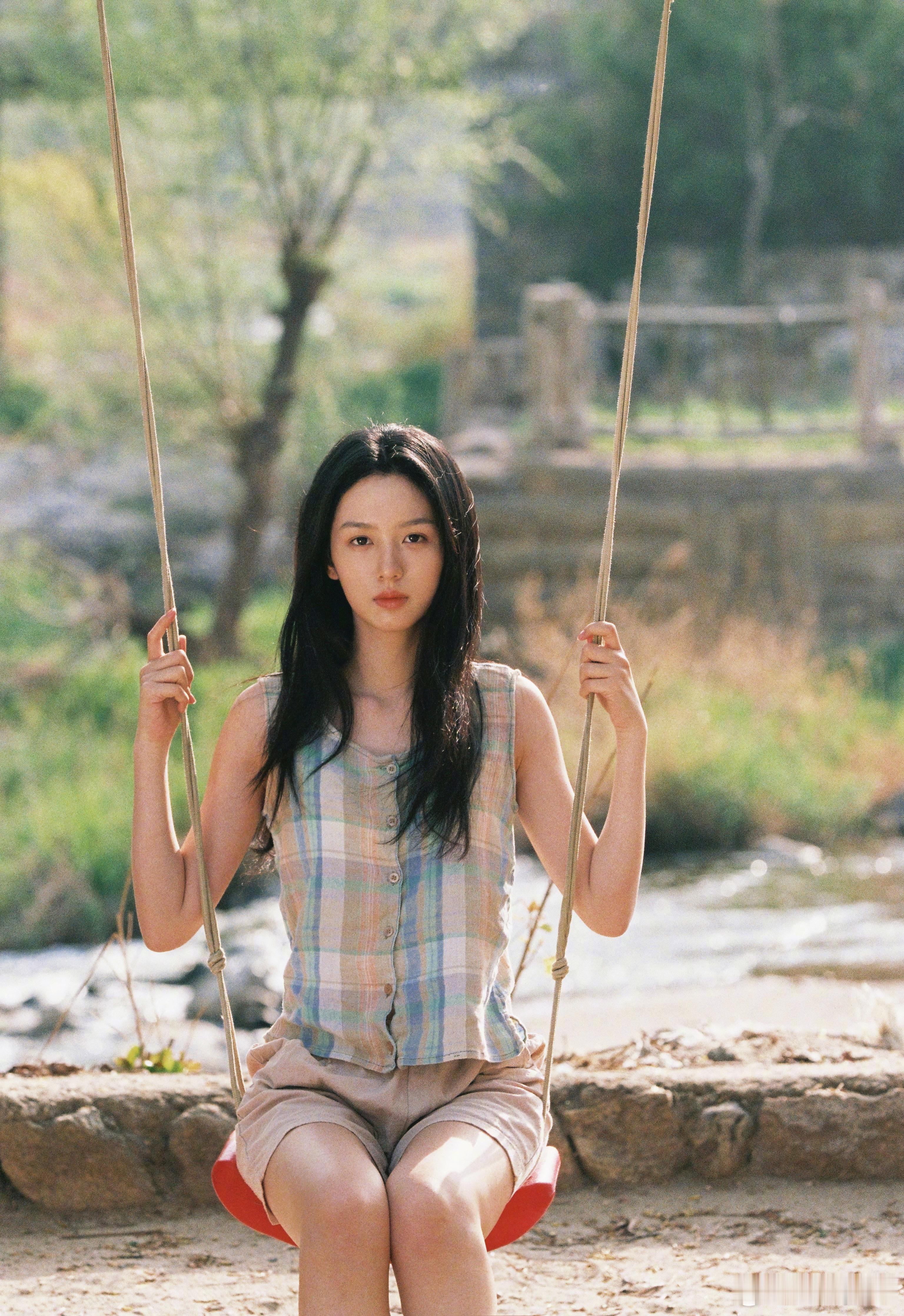 周也 完全是从书里走出来的程霜🍃 ​​​