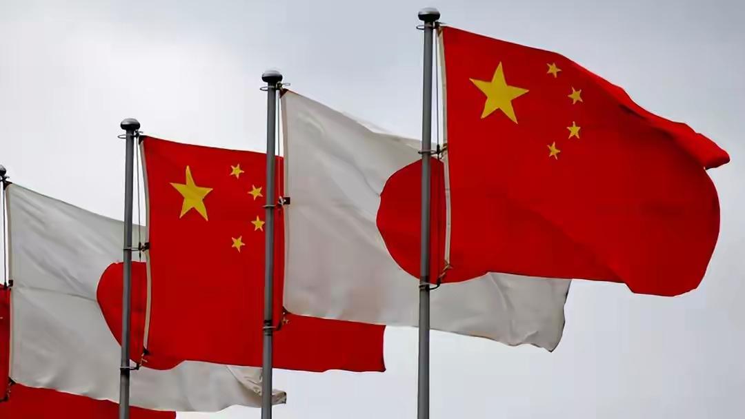 伊朗有正气、硬气与骨气，是名副其实的战斗民族！[呲牙][呲牙][赞][赞][玫瑰