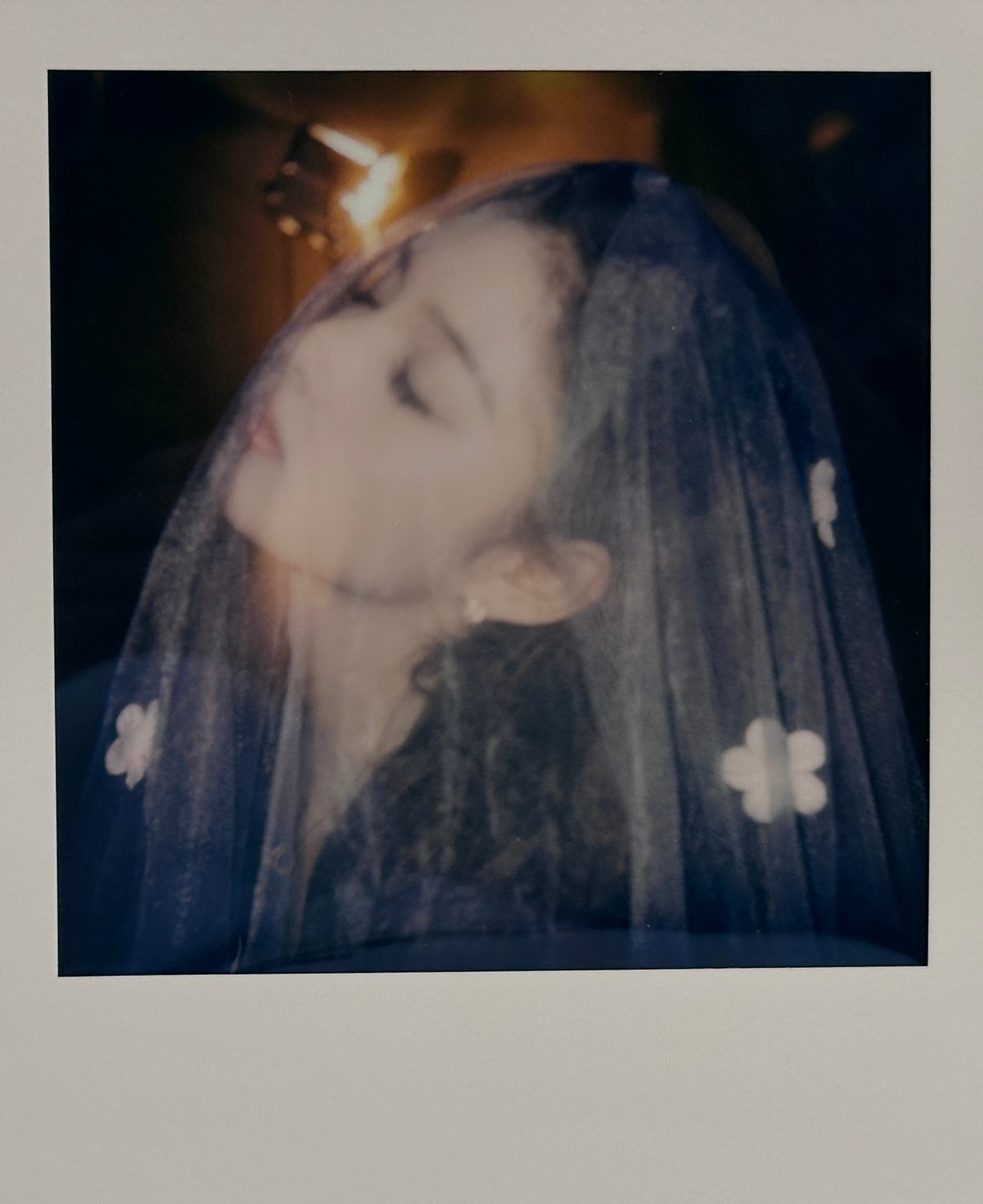 艾米COMINGSOON拍立得艾米COMING SOON拍立得照来啦！花朵头纱造