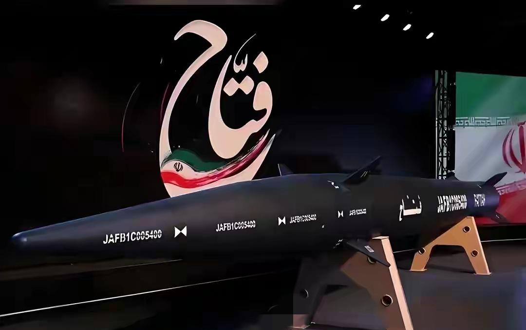 多轮打击见真章：伊朗越打越稳，胡锡进“零崩溃”戳中西方误判