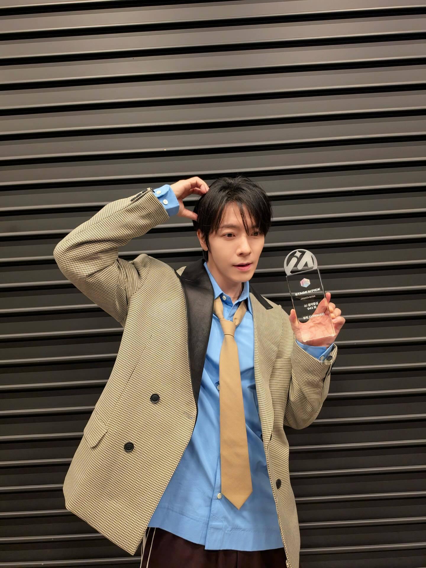 “CB百蓝_。260511李东海 IG更新：谢谢 💙 好幸福啊 !! 在这周的