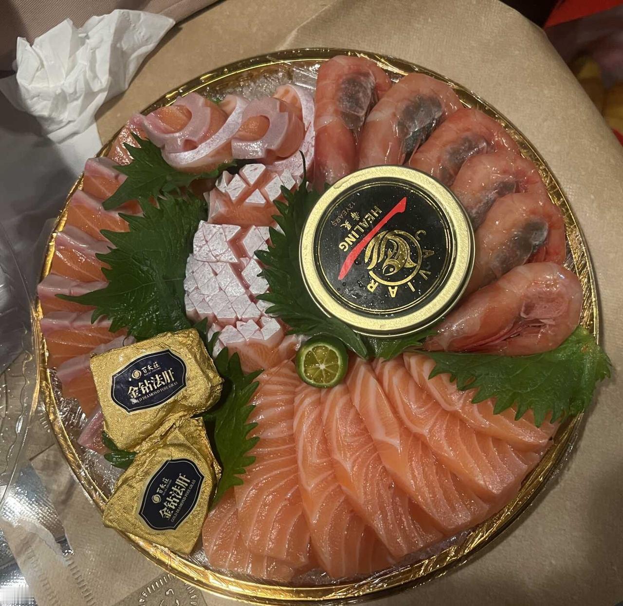 广州探店｜推荐！陈随便家的三文鱼值得一吃～
店名P3：希灵三文鱼
一直有关注陈随
