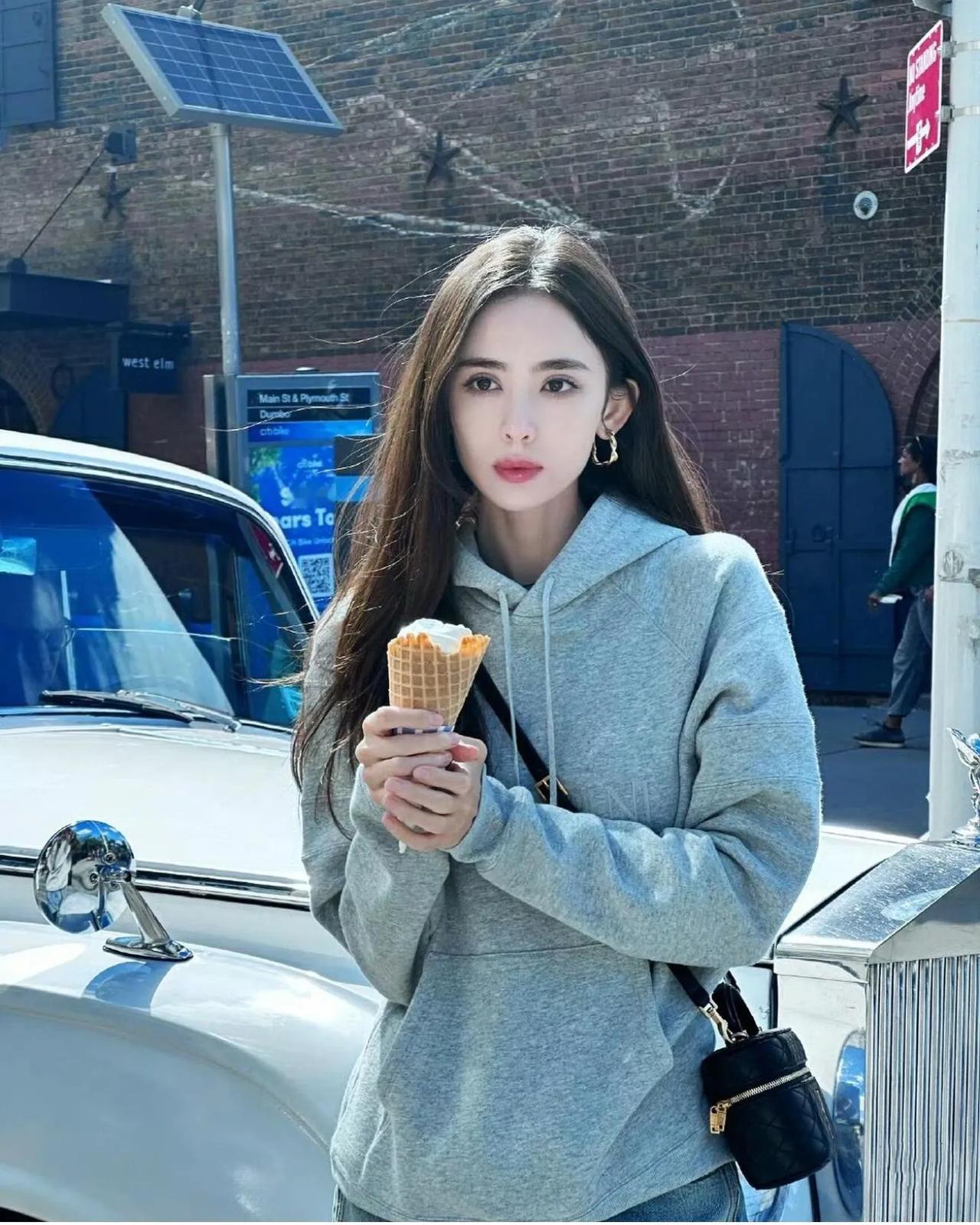 时尚是对生活的热爱#甜美气质美女、#超极美丽动人#时尚美如画#