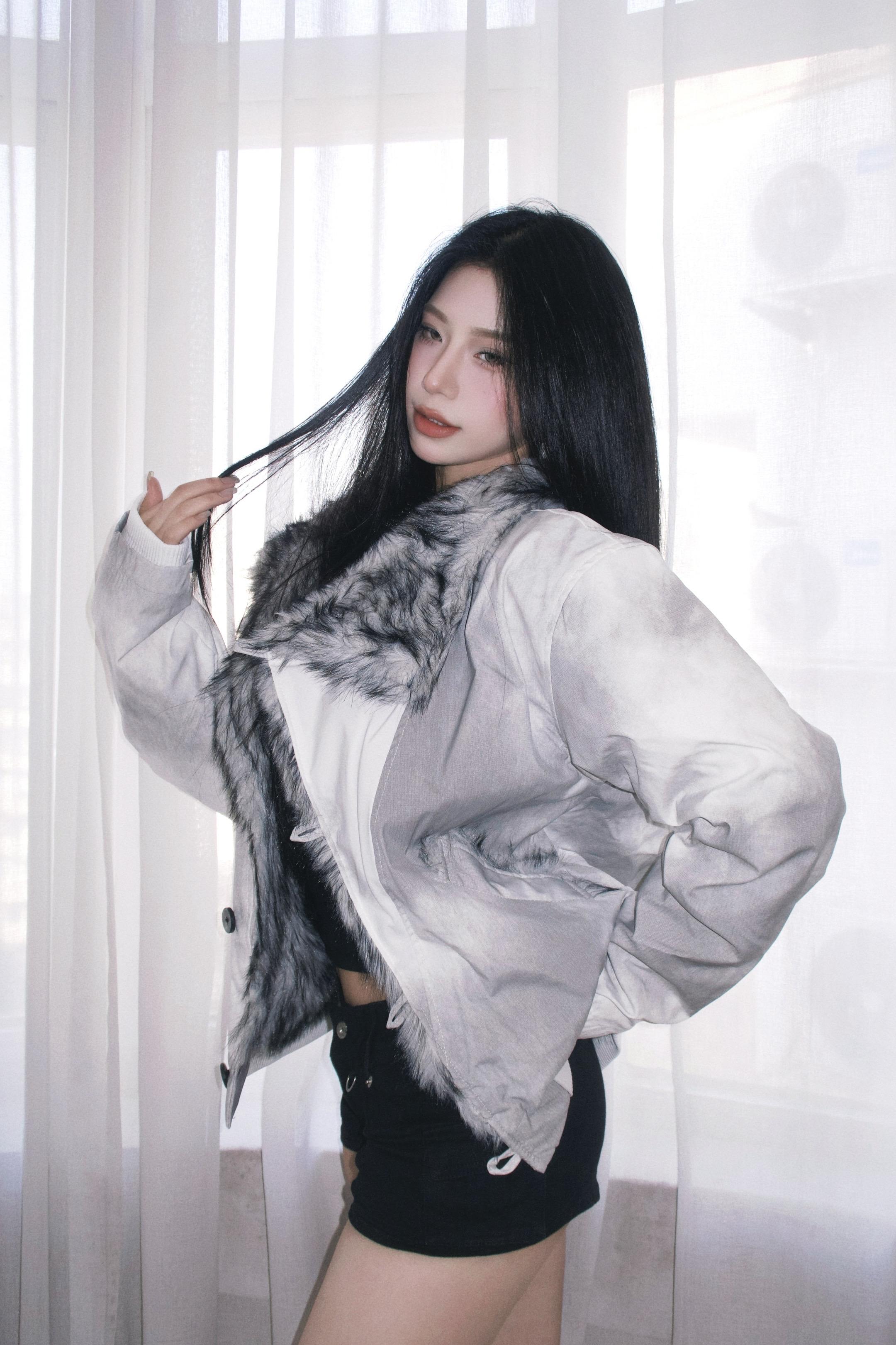 怎么又难过了 是不是又把自己当回事了